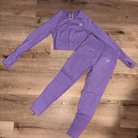 Gymshark Vital Seamless 2.0 Long Sleeve and Matching Leggings Set in Mark - Picture 2 of 2